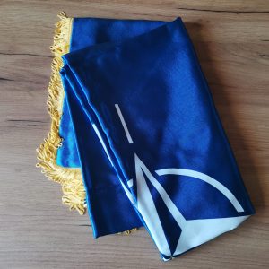 Drapel NATO cu franjuri